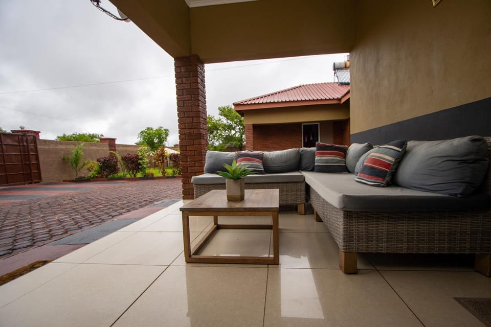 Patio, Balcony/Terrace, Seating area