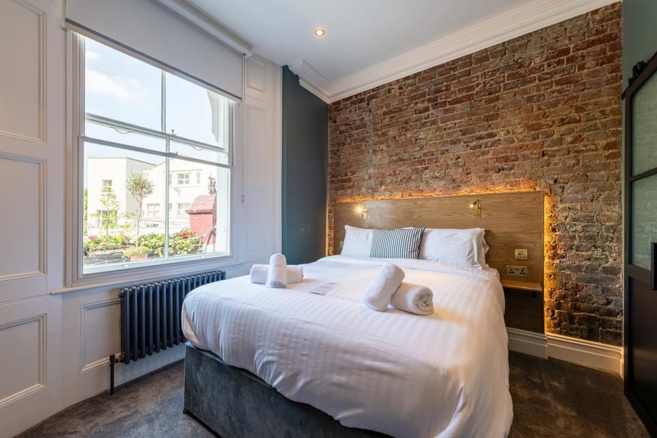The Crown Pub & Guesthouse Bed and Breakfast in London Borough of Hackney