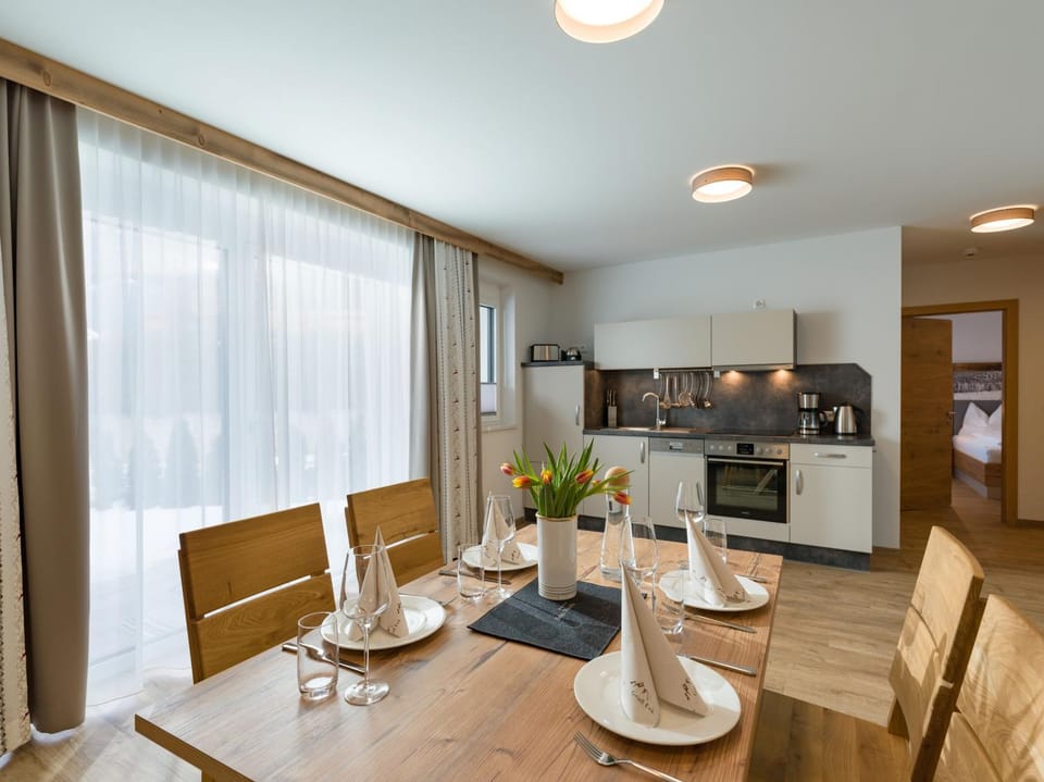 Kitchen or kitchenette, Living room, Dining area, dishwasher, stove