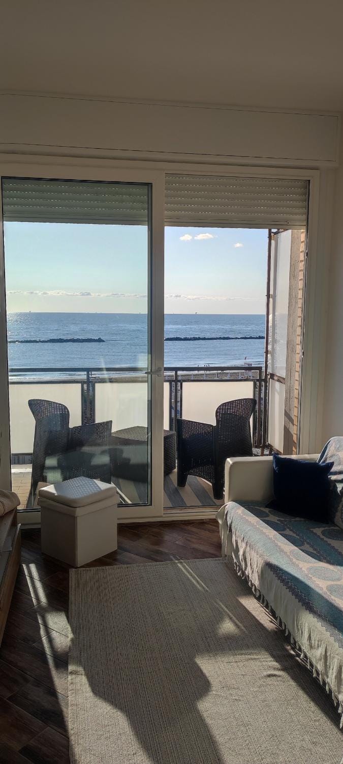 Balcony/Terrace, Dining area, Sea view