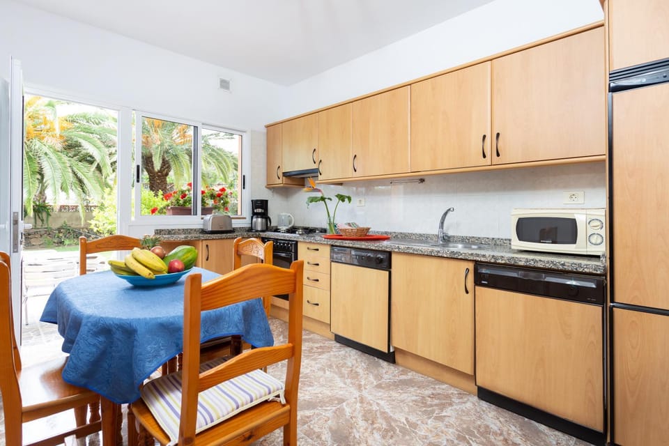 Garden, Coffee/tea facilities, Balcony/Terrace, Kitchen or kitchenette, Seating area, Dining area, On site, Garden view