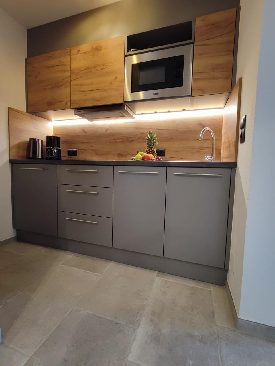 Kitchen or kitchenette, stove