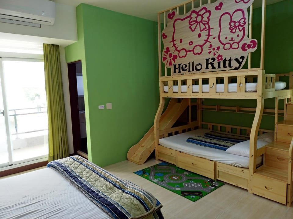 馬亨亨背包親子民宿&近火車站&全自動入住 Bed and Breakfast in Taiwan, Province of China