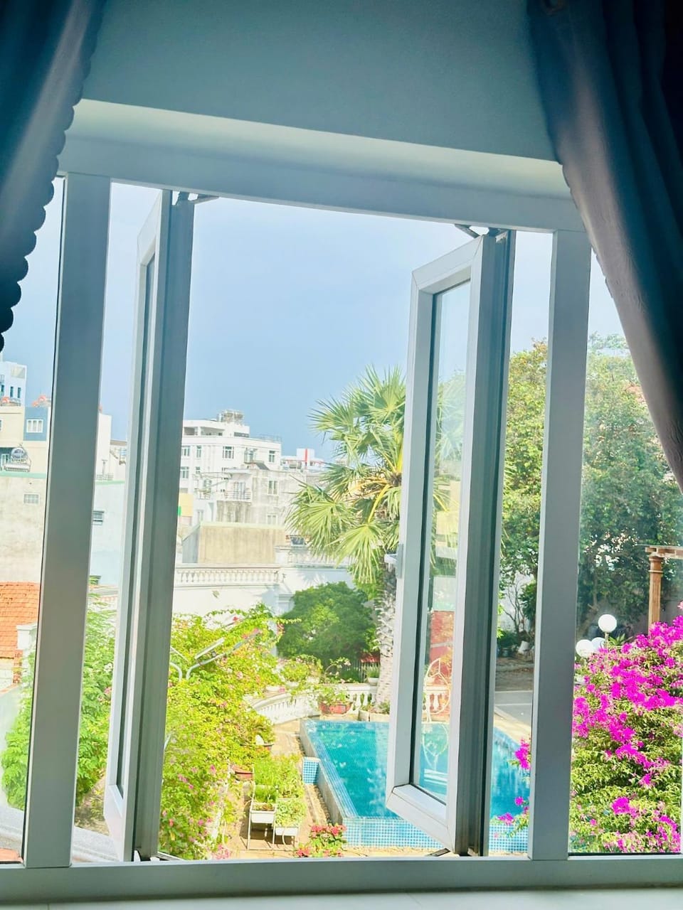 Garden view, Pool view