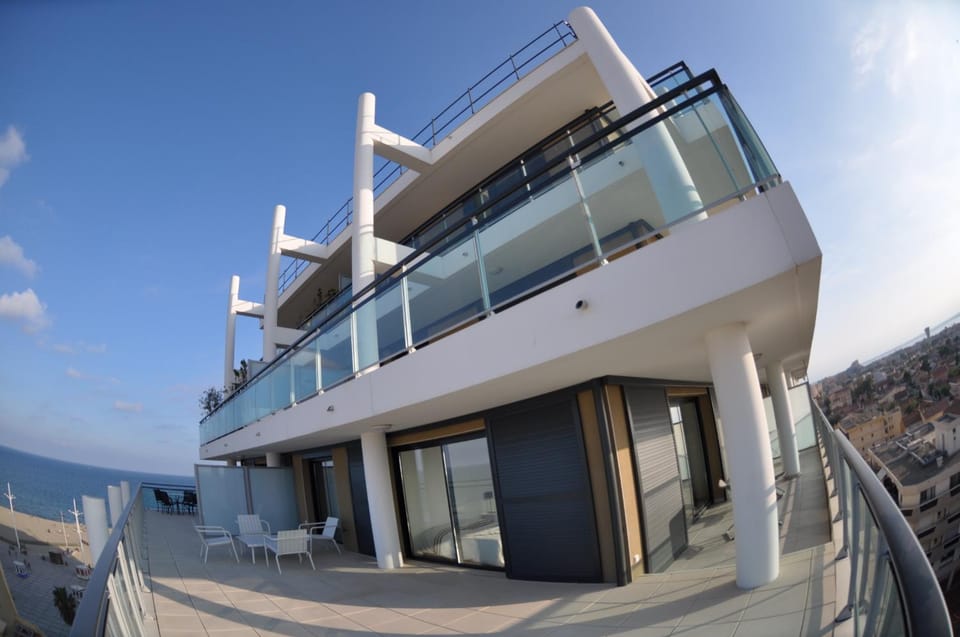 Property building, Natural landscape, View (from property/room), Balcony/Terrace, Sea view