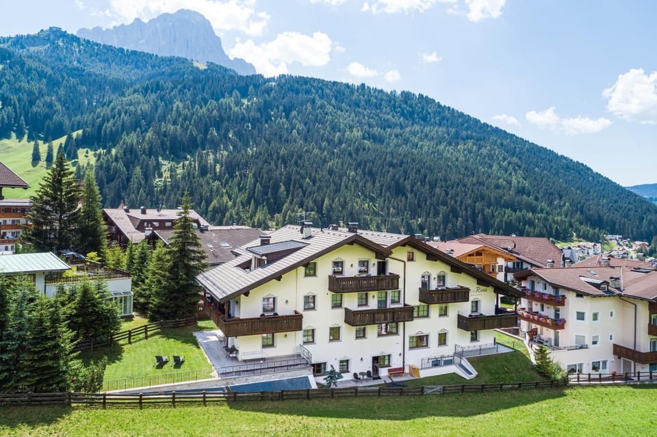 Bird's eye view, Summer, Garden, Balcony/Terrace, Autumn, Garden view, Mountain view