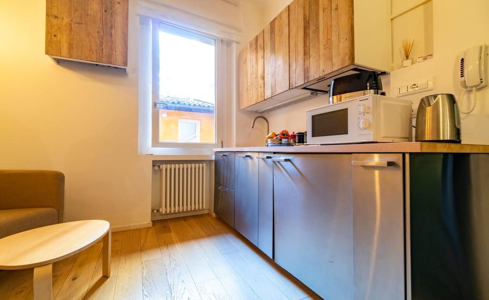 Lovely Studio D'Azeglio by Studio Vita Apartment in Bologna