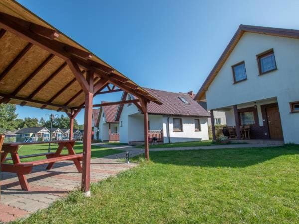 Domki u Bogdana House in West Pomeranian Voivodeship, Poland