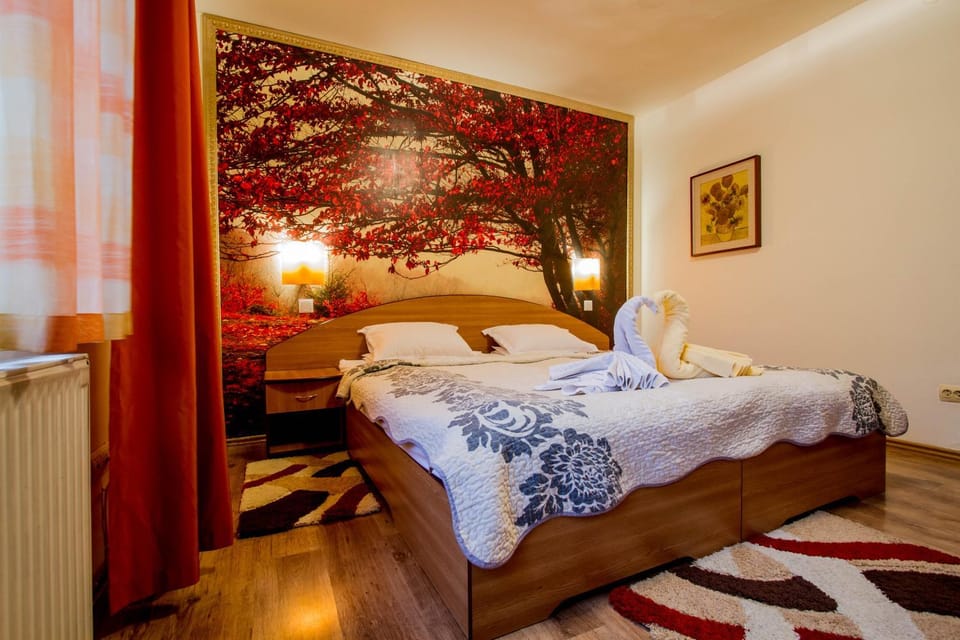 Bed, Photo of the whole room