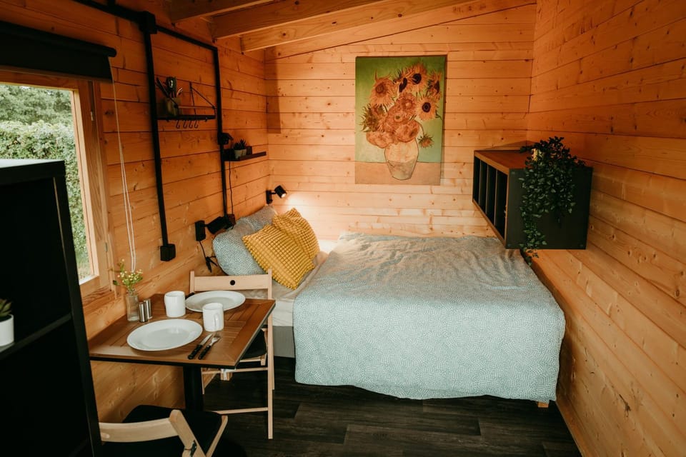 Woodland Cabin Camping de Regenboog Cabin in Czechia