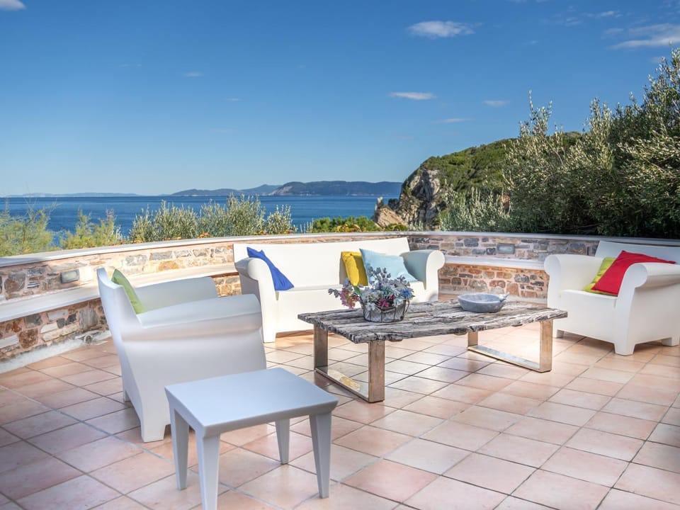 Patio, Day, Natural landscape, View (from property/room), Balcony/Terrace, Sea view