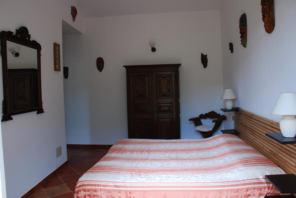 Decorative detail, Bedroom