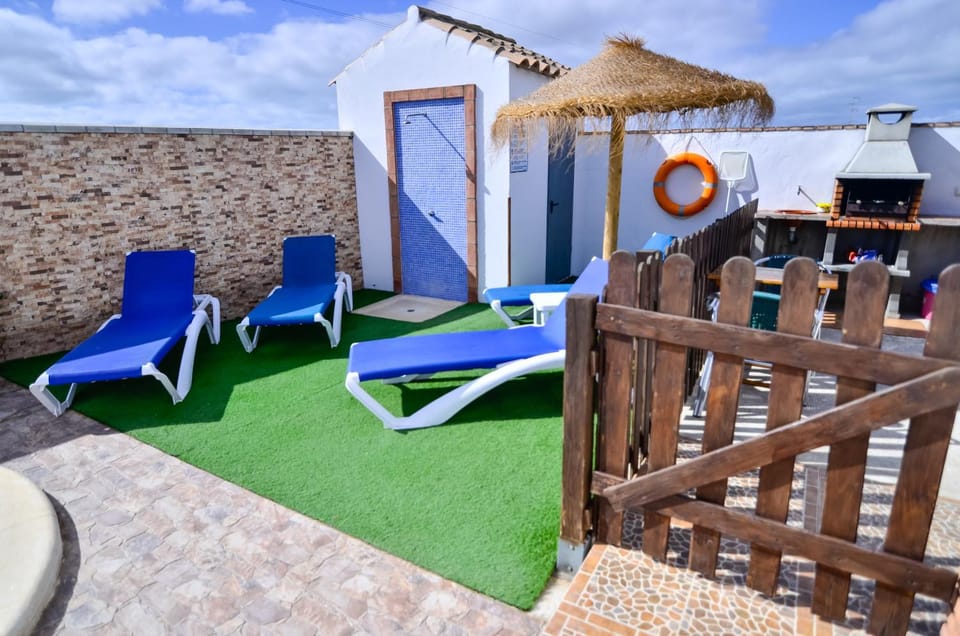 Solarium, Swimming pool