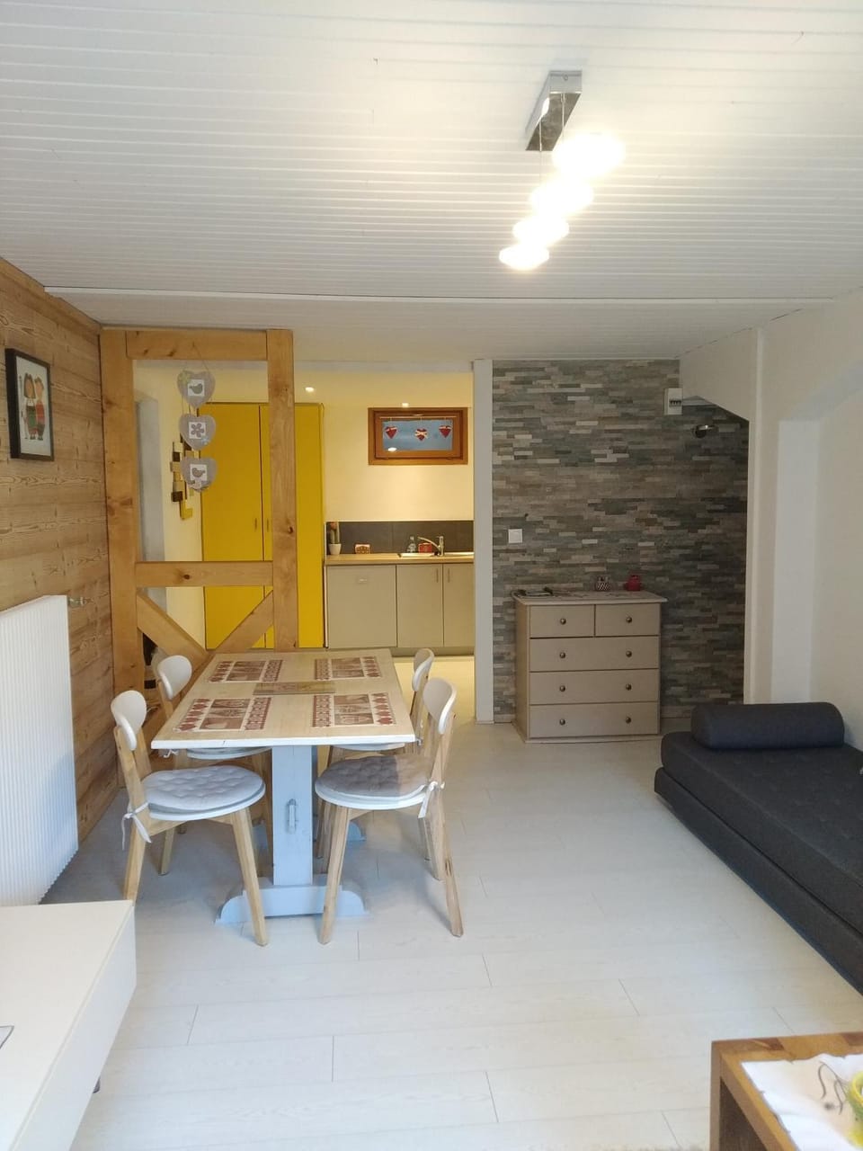 Kitchen or kitchenette, Living room, Dining area