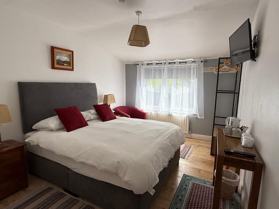 The Old Anchor B&B Annascaul Bed and Breakfast in County Kerry