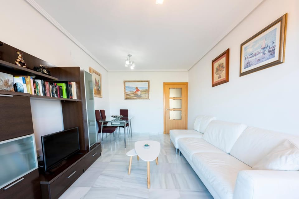 Living room, Photo of the whole room, Dining area