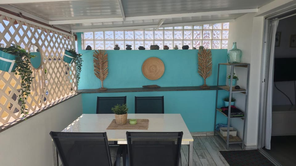 Balcony/Terrace, Dining area