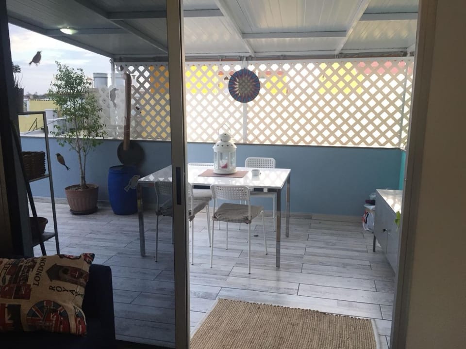 Balcony/Terrace, Living room, Dining area