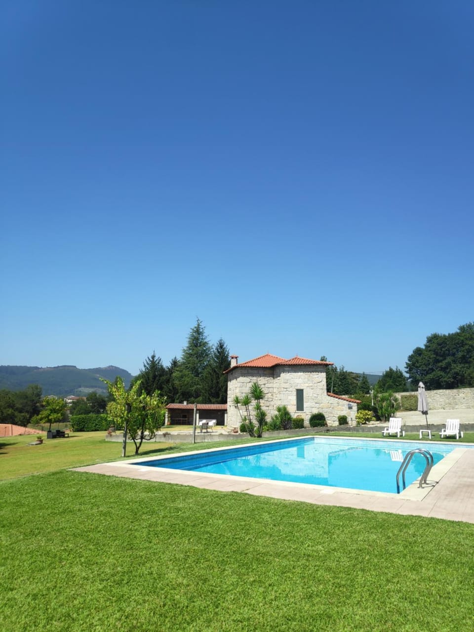 Casa do Pomarelho House in Portugal