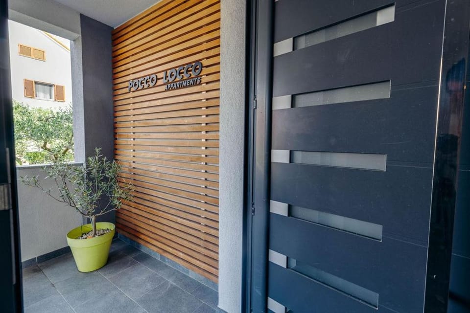 Apartmani Pocco Locco Apartment in Biograd na Moru