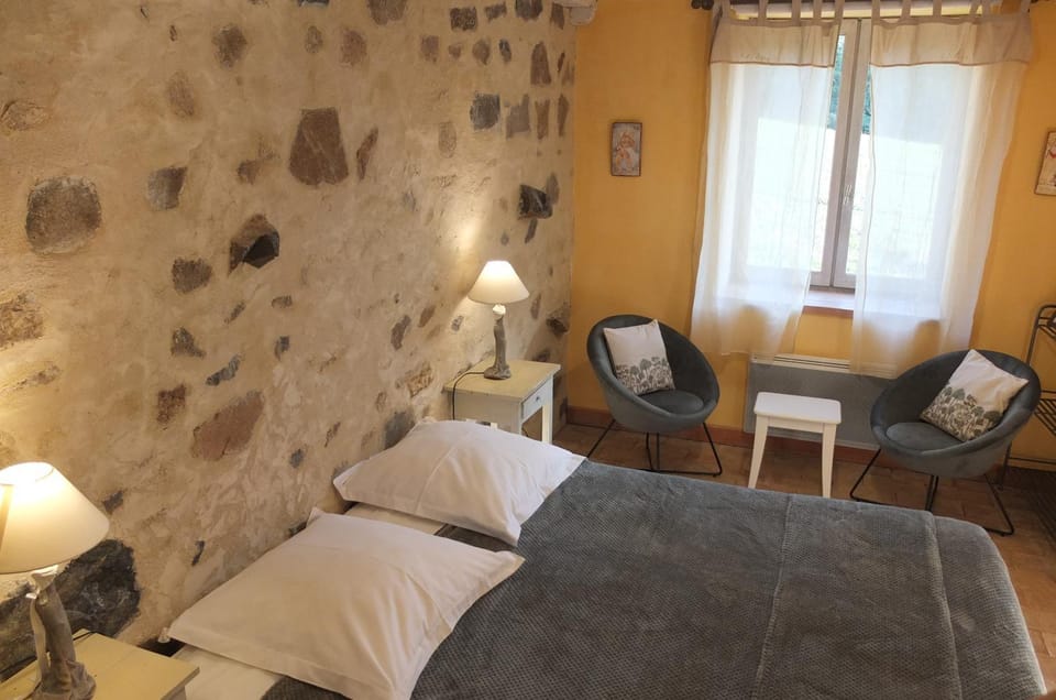 Living room, Decorative detail, Bedroom