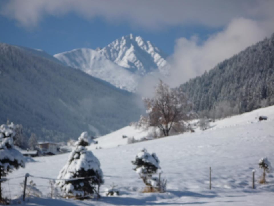 Day, Natural landscape, Winter, Mountain view