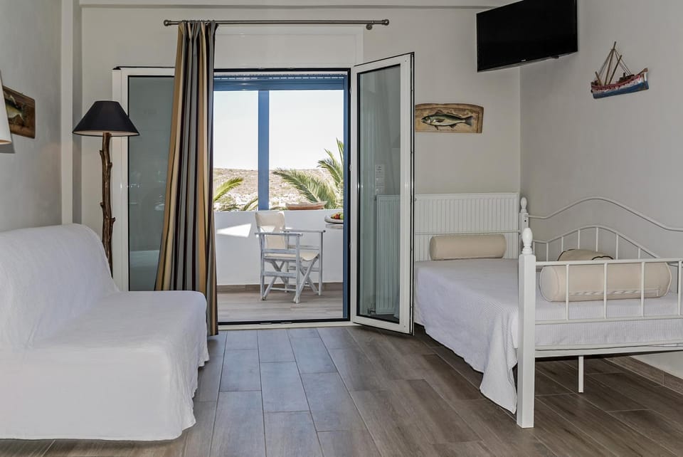 Balcony/Terrace, Living room