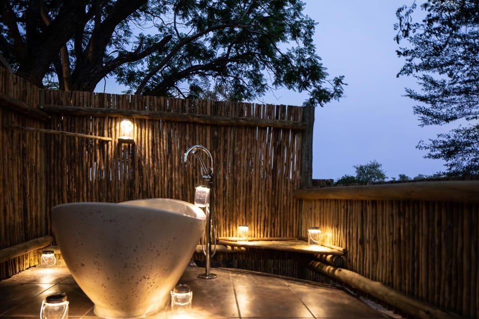 Bathroom, Bath