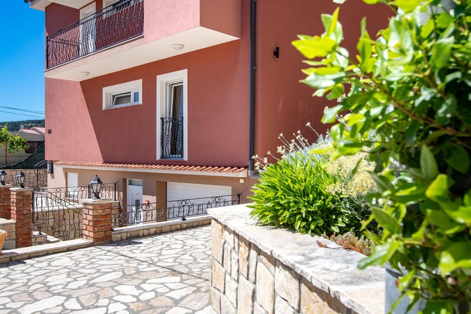 Patio, Balcony/Terrace