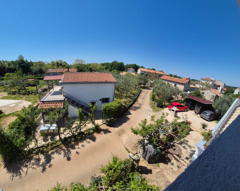 KUĆA ZA ODMOR PETRA Apartment in Istria County