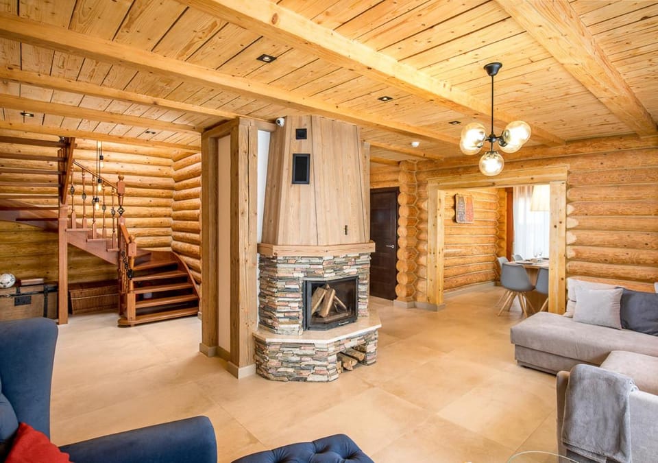 Library, Living room
