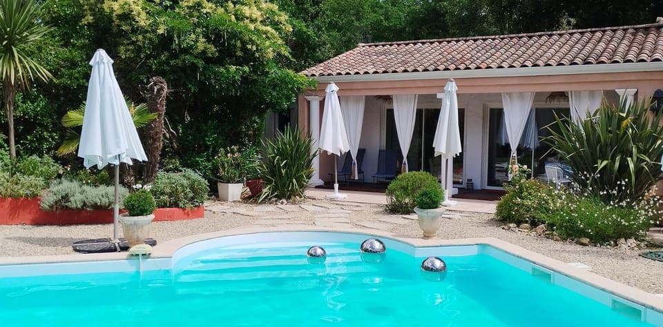 Property building, Patio, Bedroom, Garden view, Pool view, Swimming pool