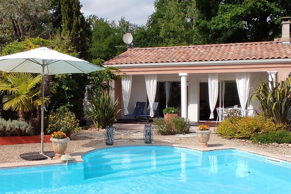 Patio, Bedroom, Garden view, Pool view, Swimming pool