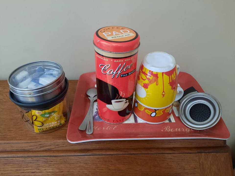 Coffee/tea facilities