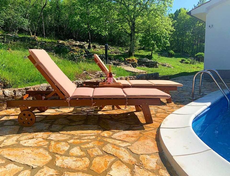 Natural landscape, Garden, Garden view, Pool view, Swimming pool, Swimming pool, sunbed