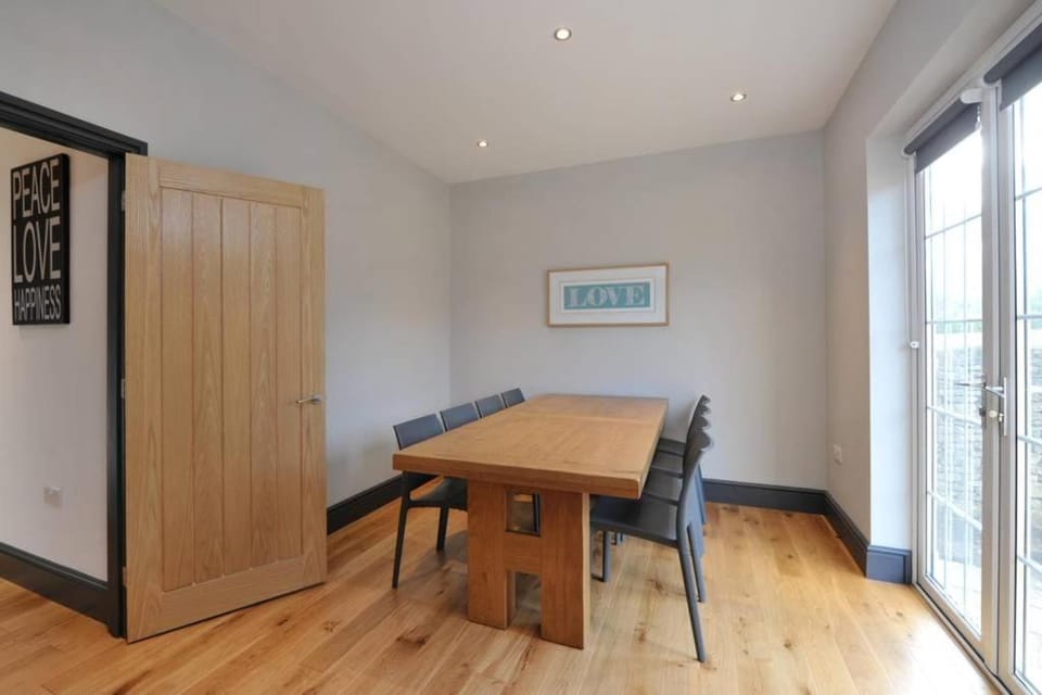 Ravencliff House in Bath