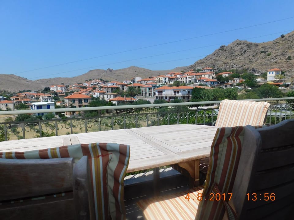 Ktima Pyroessa Apartments - Orange Apartment Apartment in Decentralized Administration of the Aegean