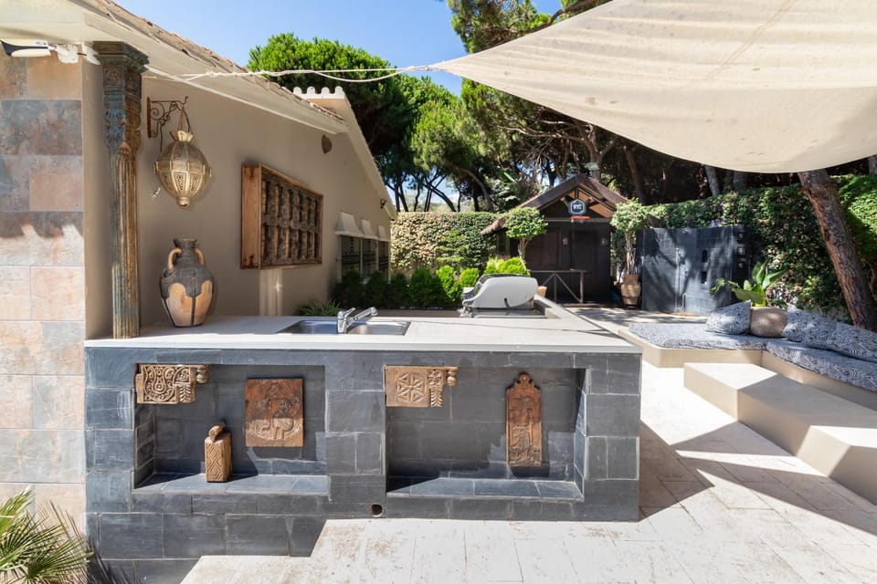 Villa in Puerto Cabopino House in Sitio de Calahonda