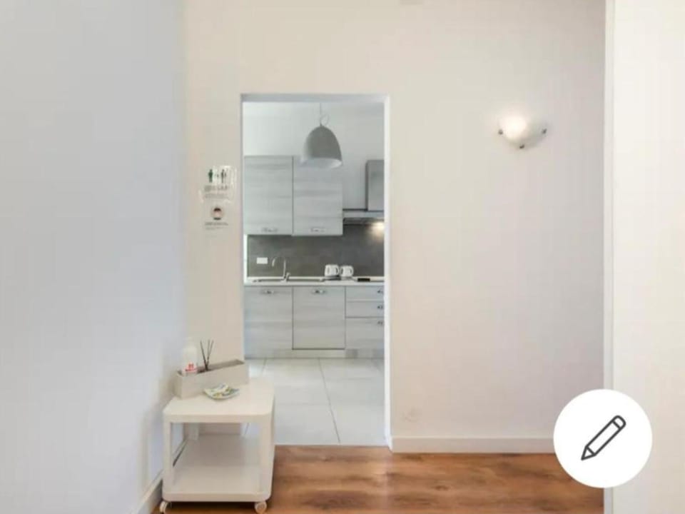 Facade/entrance, kitchen