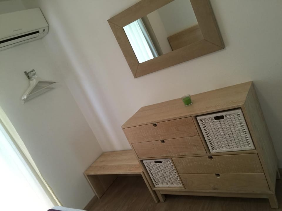 wardrobe, air conditioner