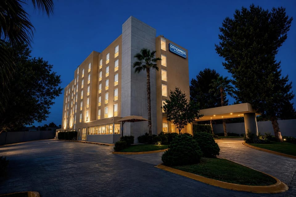 Facade/entrance, Off site, Night, Street view