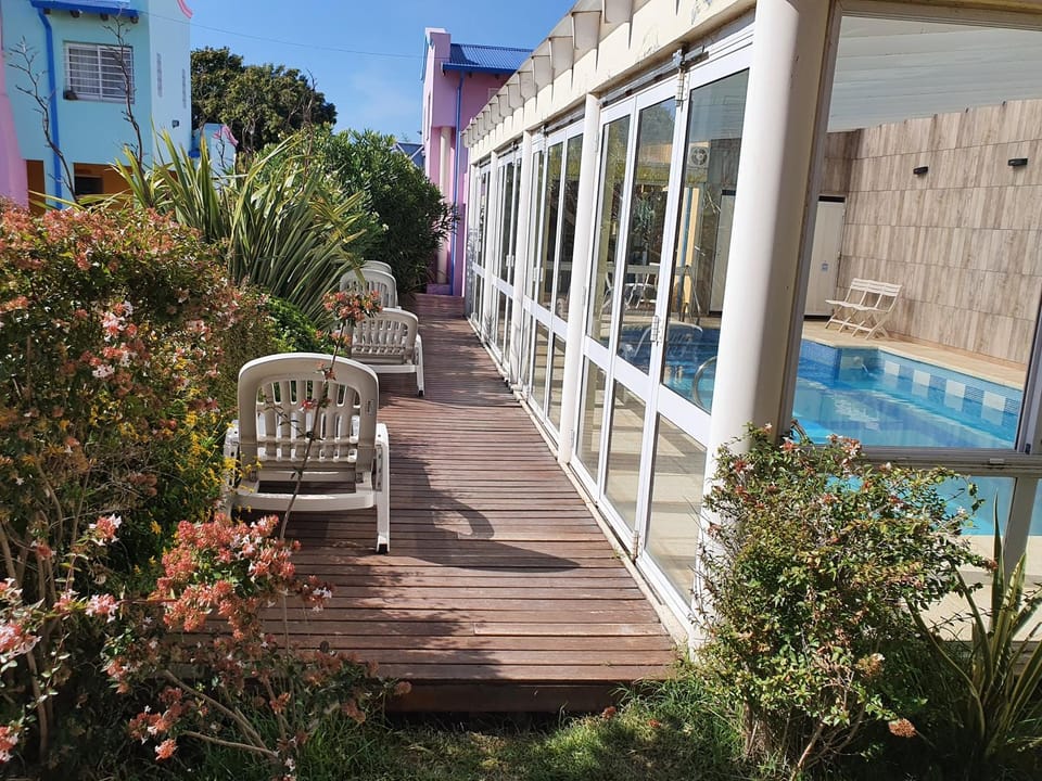 Solarium, Swimming pool, Swimming pool