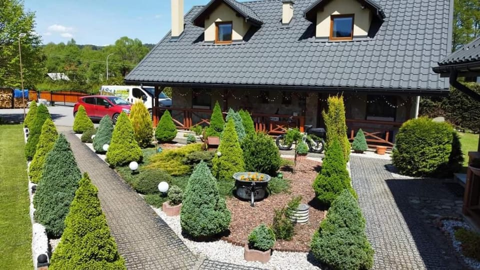 Garden view, Parking