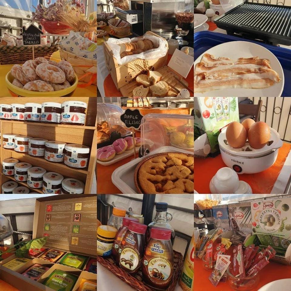 Food and drinks, Buffet breakfast