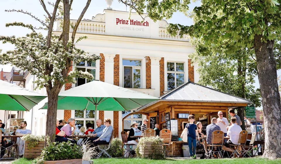 Restaurant/places to eat