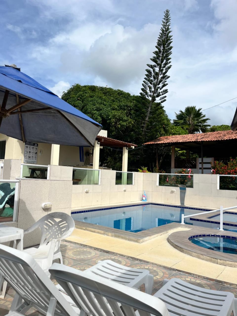Swimming pool