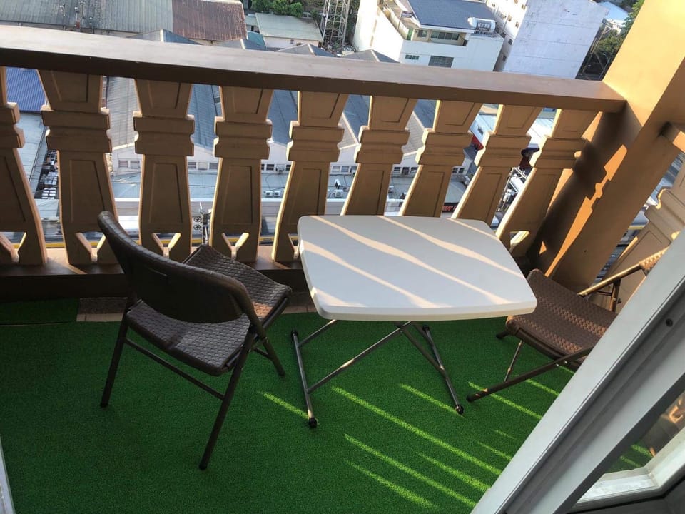 Pine Crest Condominium Apartment in Quezon City