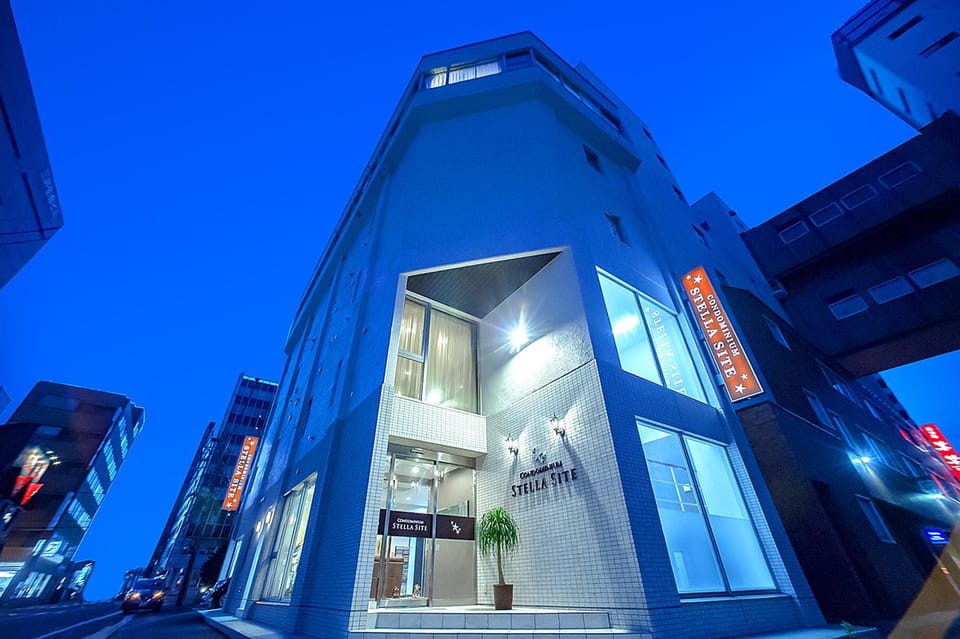 Property building, Facade/entrance