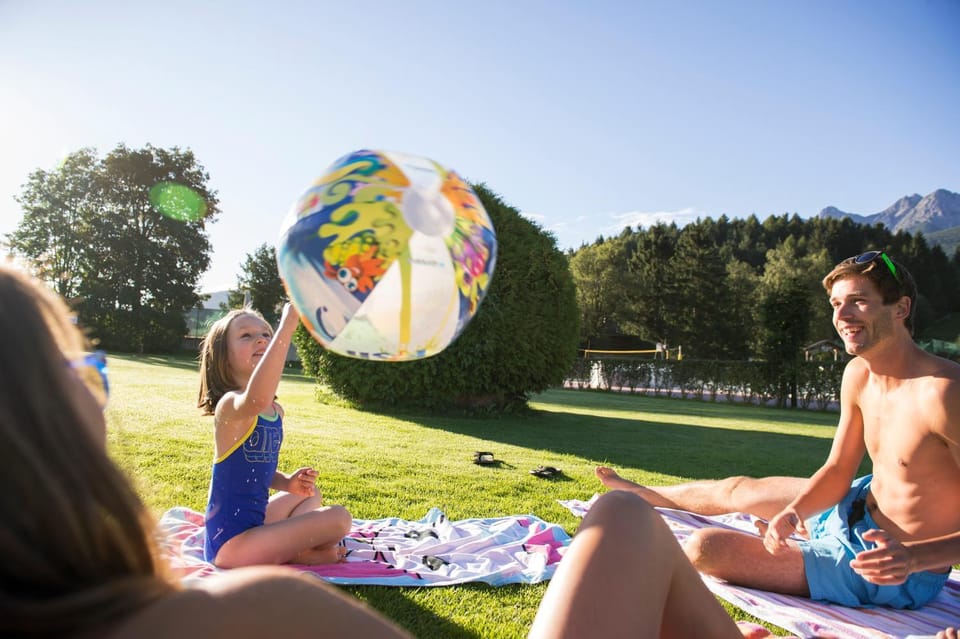 Activities, Sports, children, young children, older children, Public Bath, Family