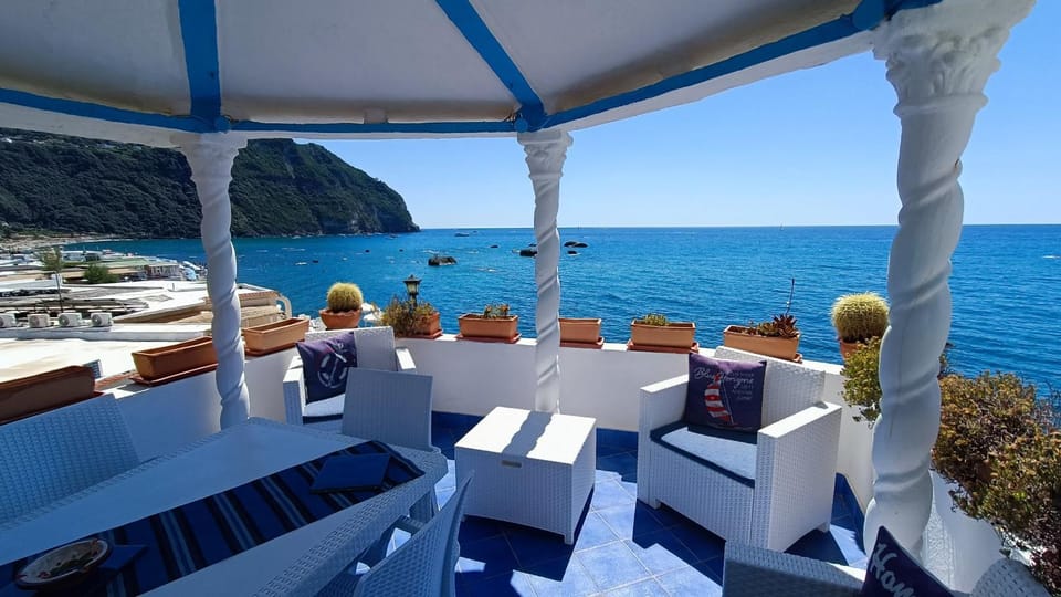 View (from property/room), Balcony/Terrace, Sea view